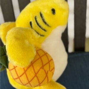 LL) Crazy Shirts Yellow SHARK Holding Pineapple 10" Plush Sharka Surf Company Ne
